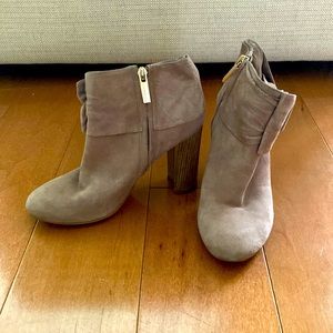 Size 7 Louise et Cie booties!